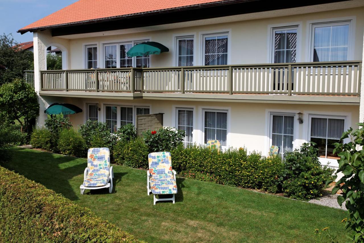 Gaestehaus Baumgartner Bad Birnbach Exterior foto
